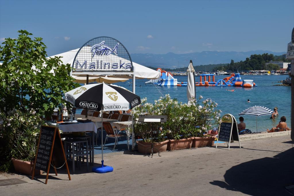 Apartments Maestral Malinska Exterior foto